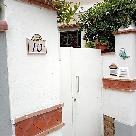 Aurora's House 3*