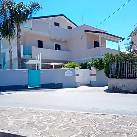 Aurora's House Bed & Breakfast Castellabate