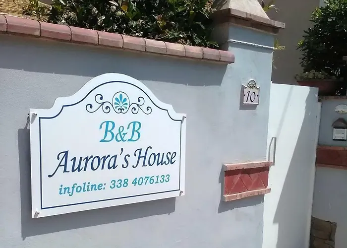 Aurora's House 3* 卡斯特拉巴特