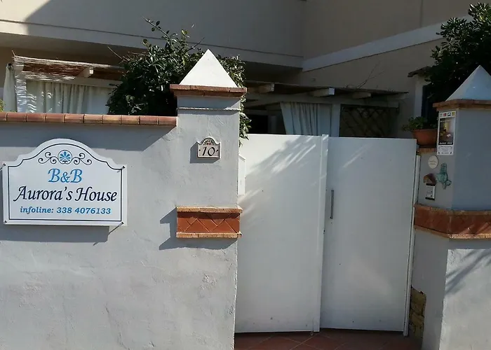 Aurora's House